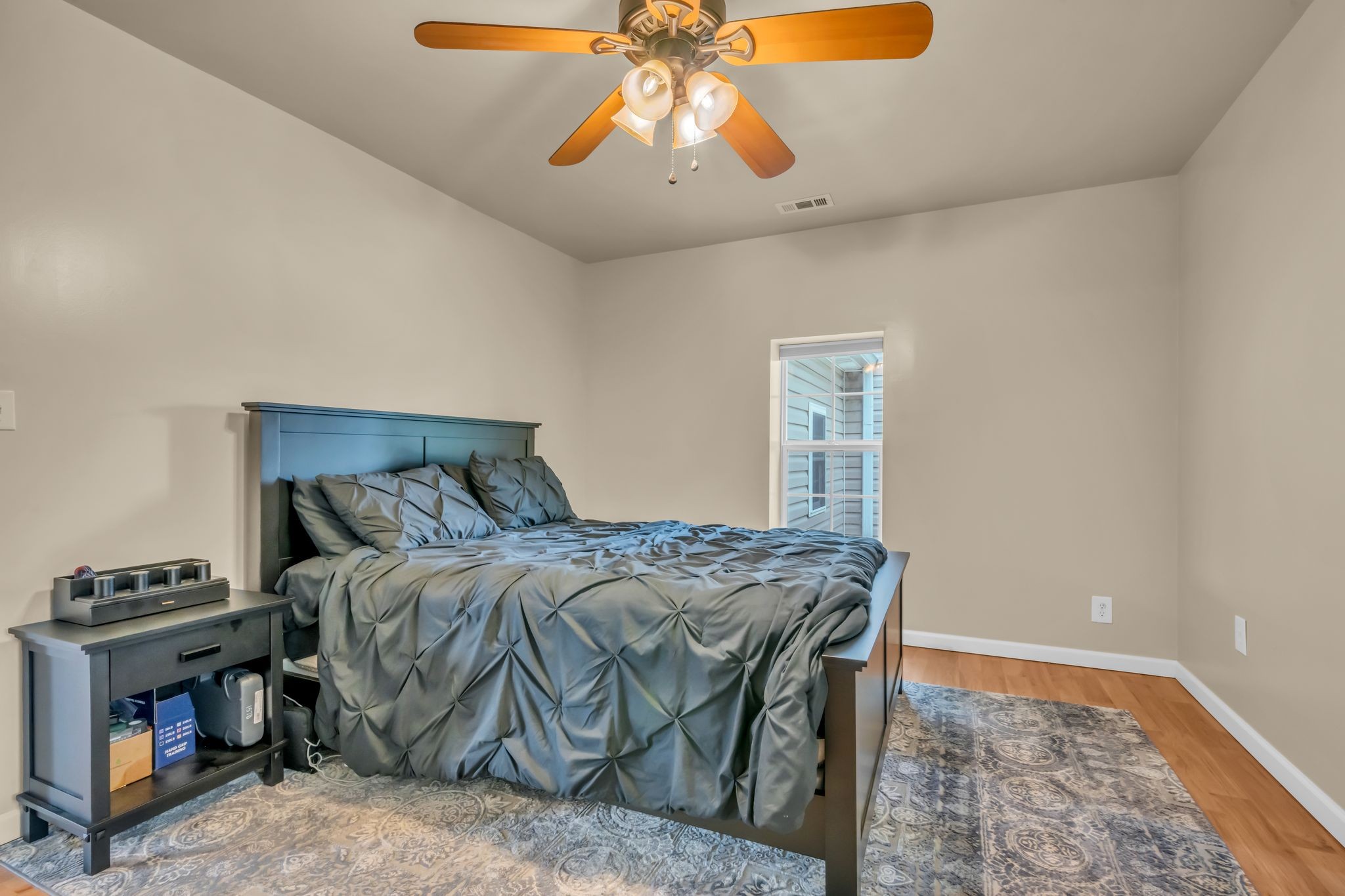 55 College St, N Mc Ewen TN 37101