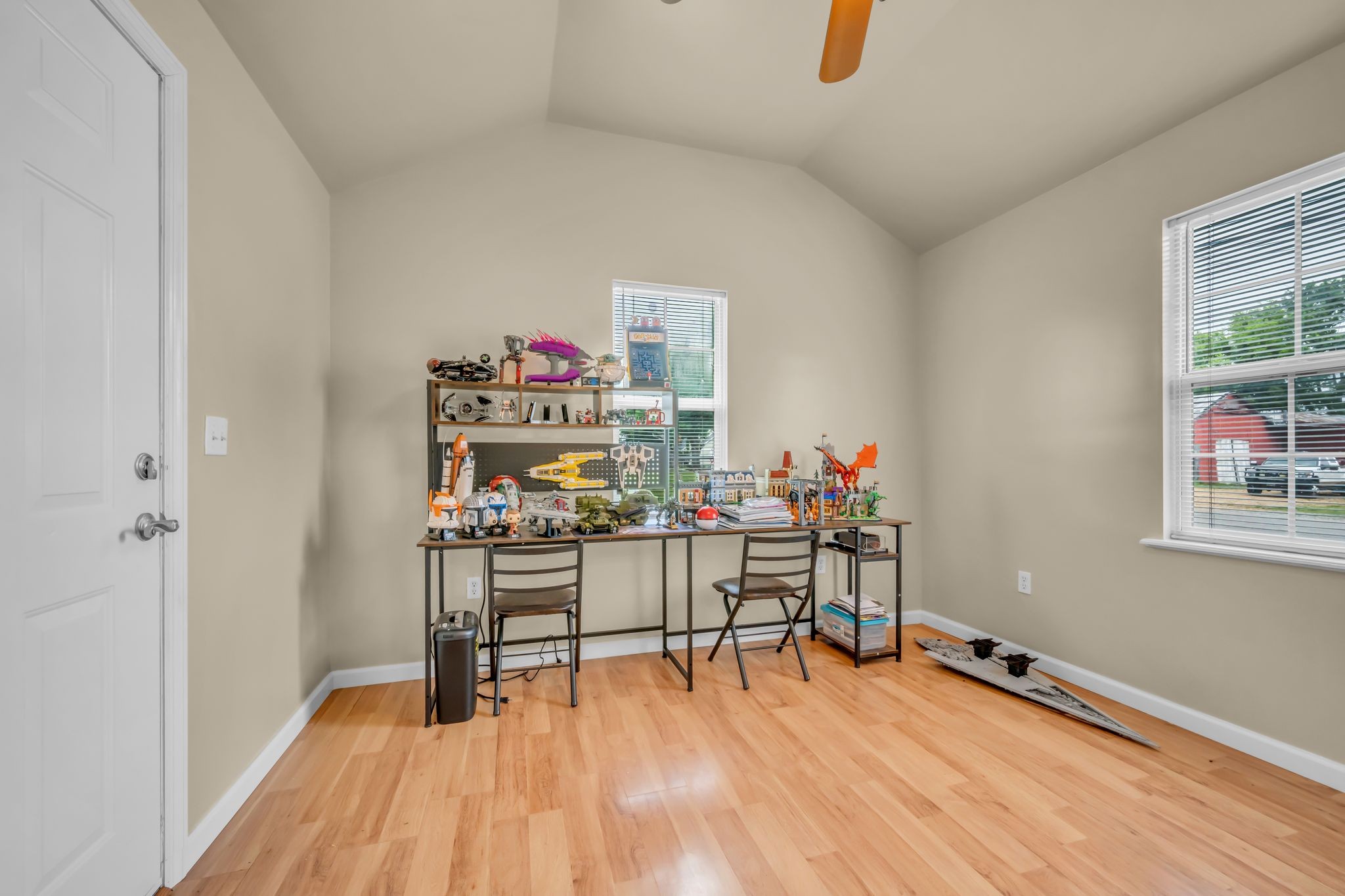 55 College St, N Mc Ewen TN 37101