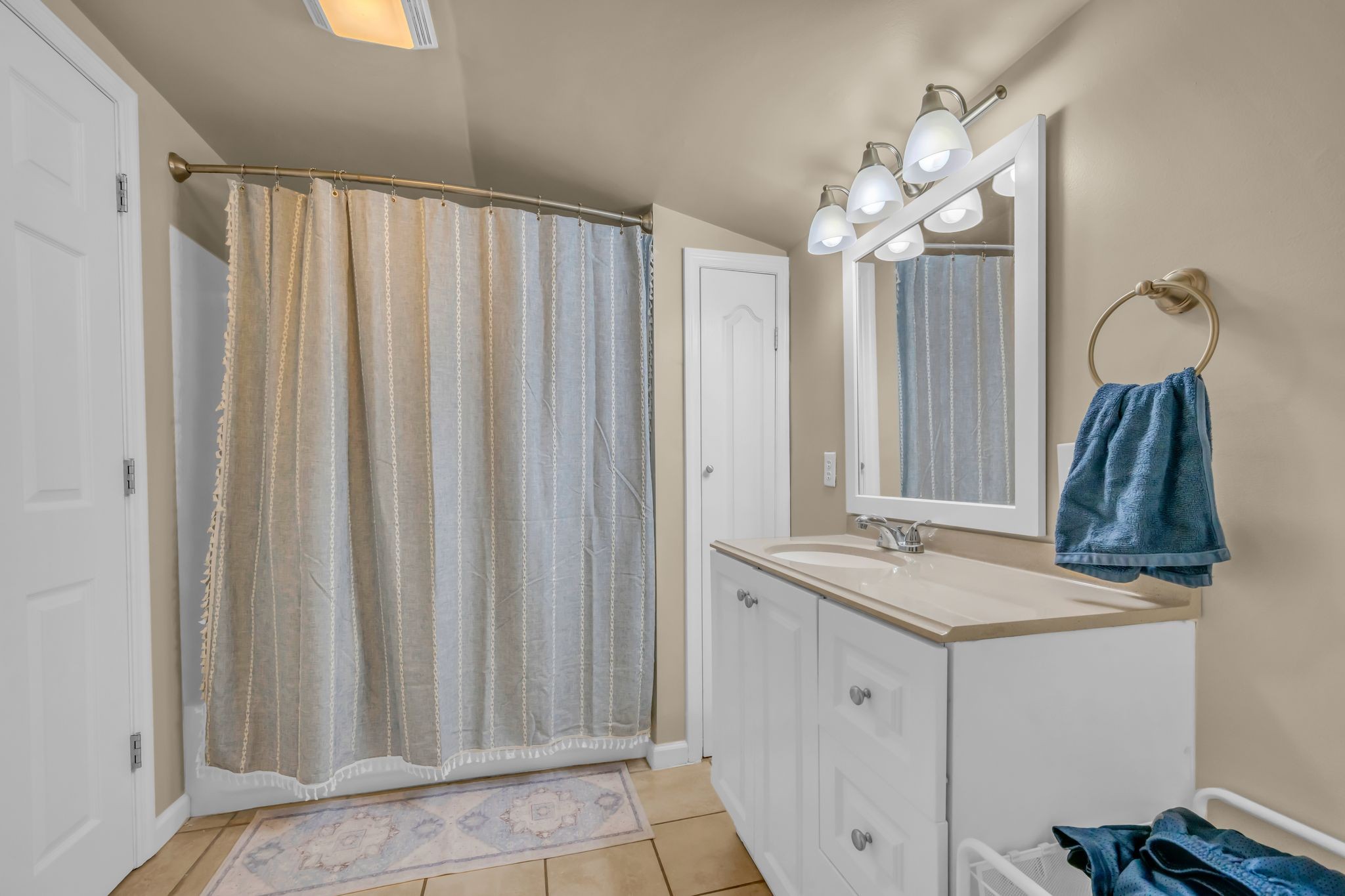 55 College St, N Mc Ewen TN 37101