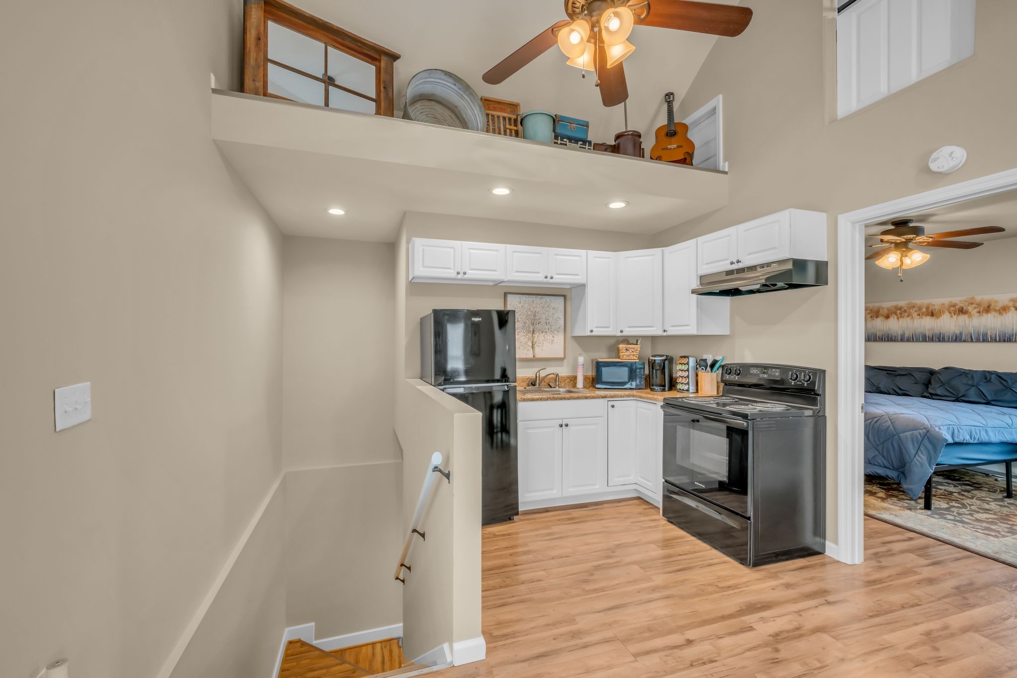 55 College St, N Mc Ewen TN 37101