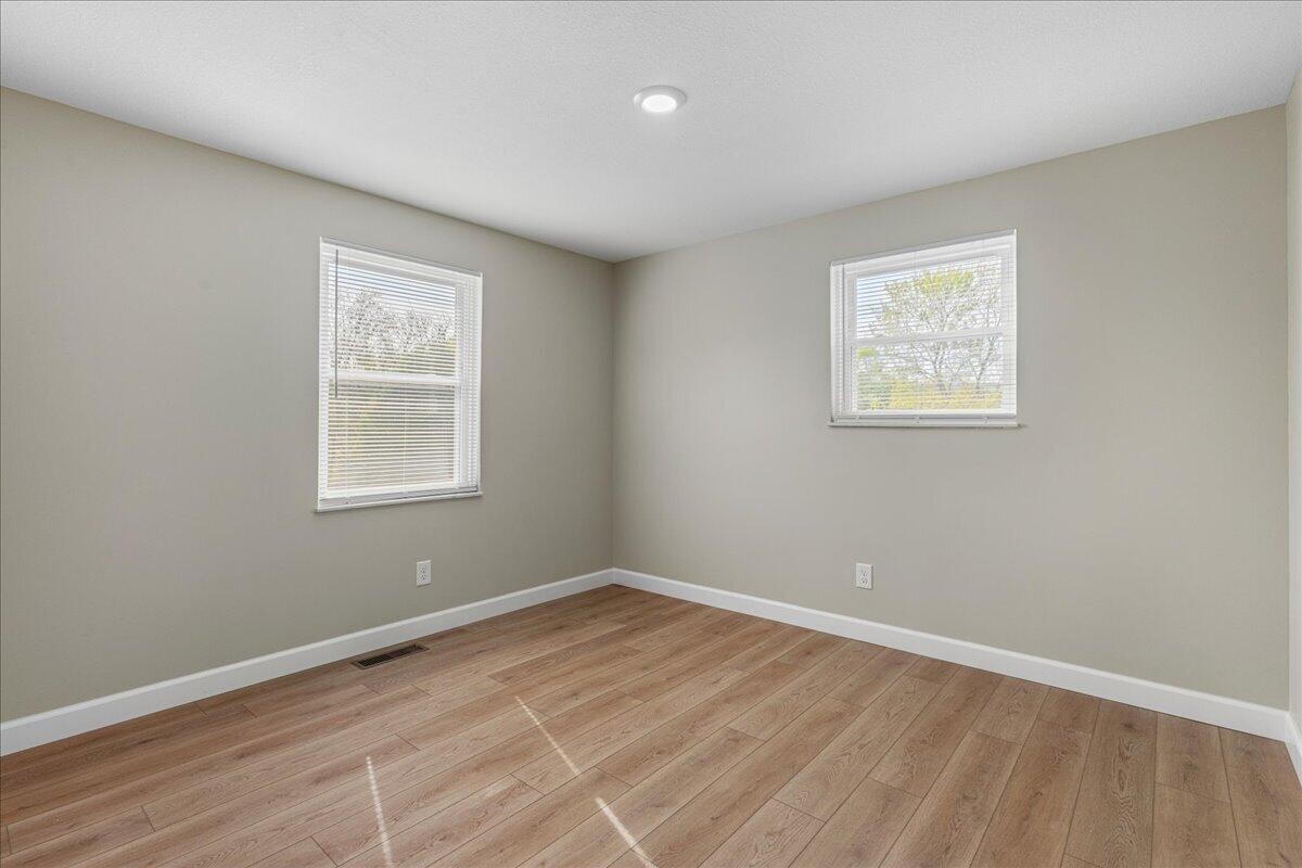 400 N Iowa Avenue Etowah TN 37331