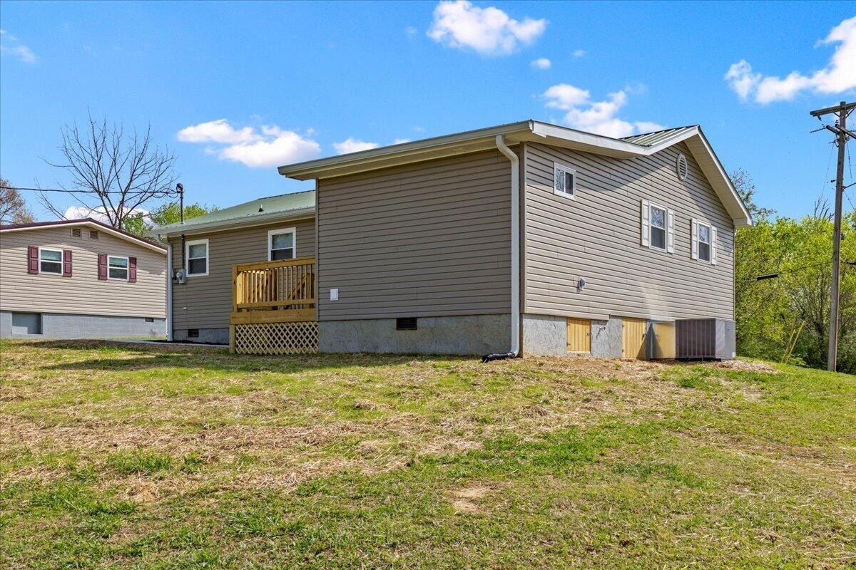 400 N Iowa Avenue Etowah TN 37331