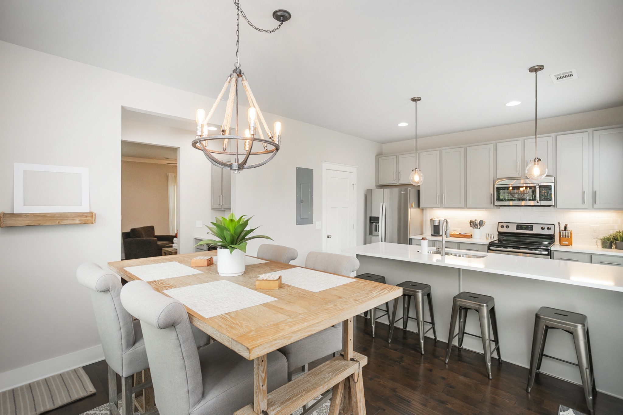1409 57th Ave, N Nashville TN 37209