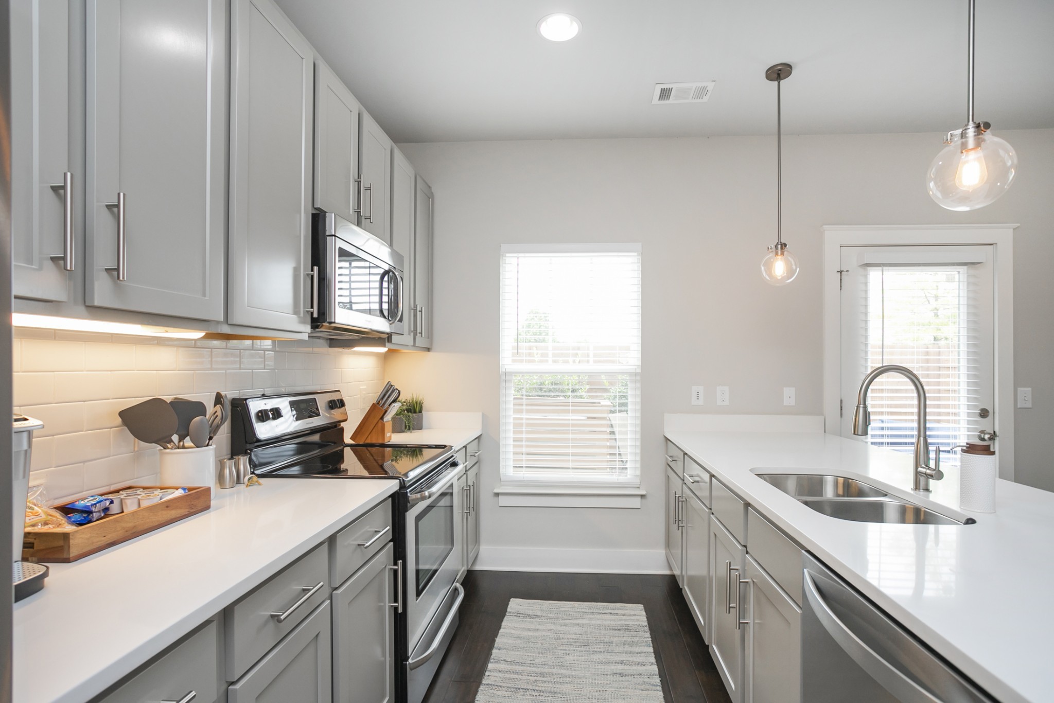 1409 57th Ave, N Nashville TN 37209