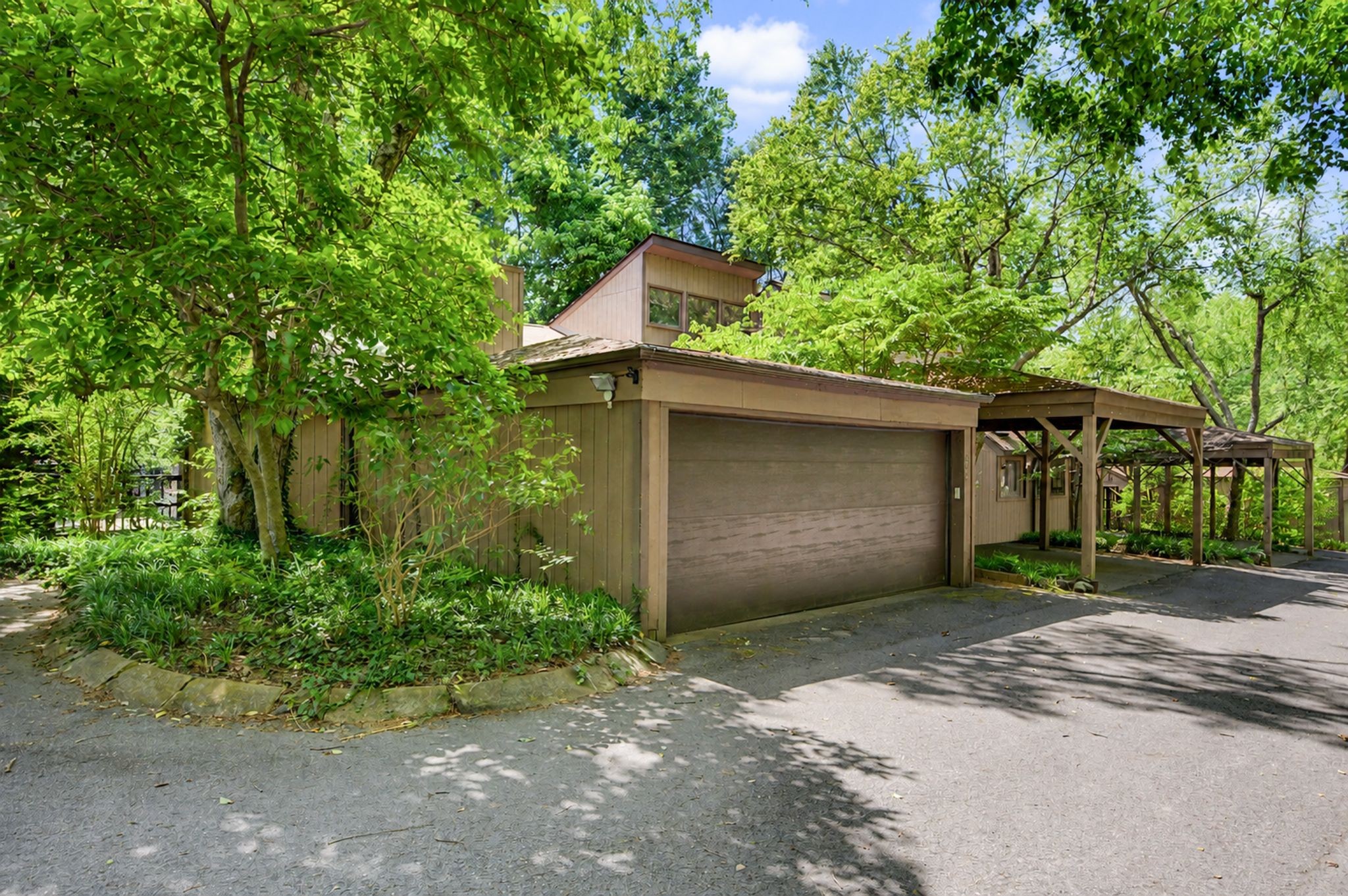 330 Chimney Hill Nashville TN 37221