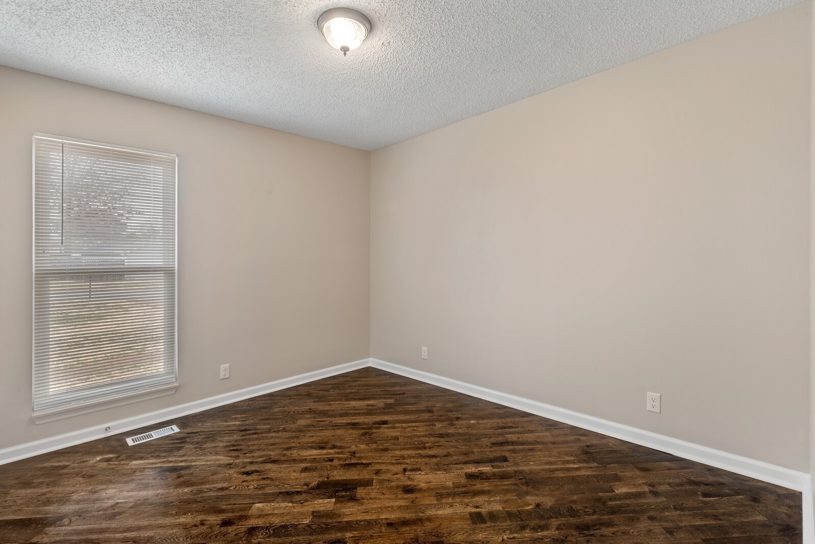 1617 Alsdale Road Mount Juliet TN 37122