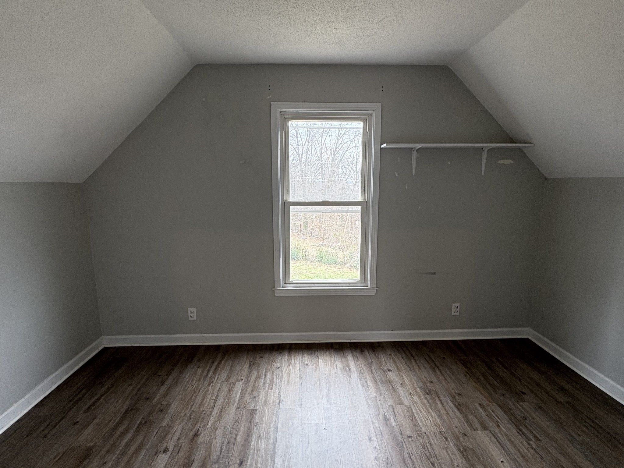 72 Seminole Trail Clarksville TN 37042
