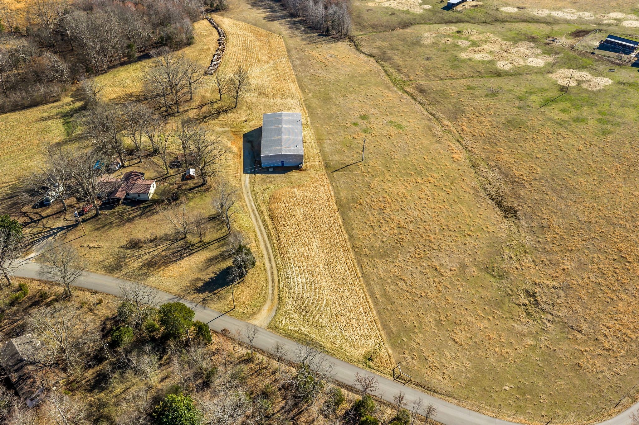 2340 Ridge Road Mc Ewen TN 37101