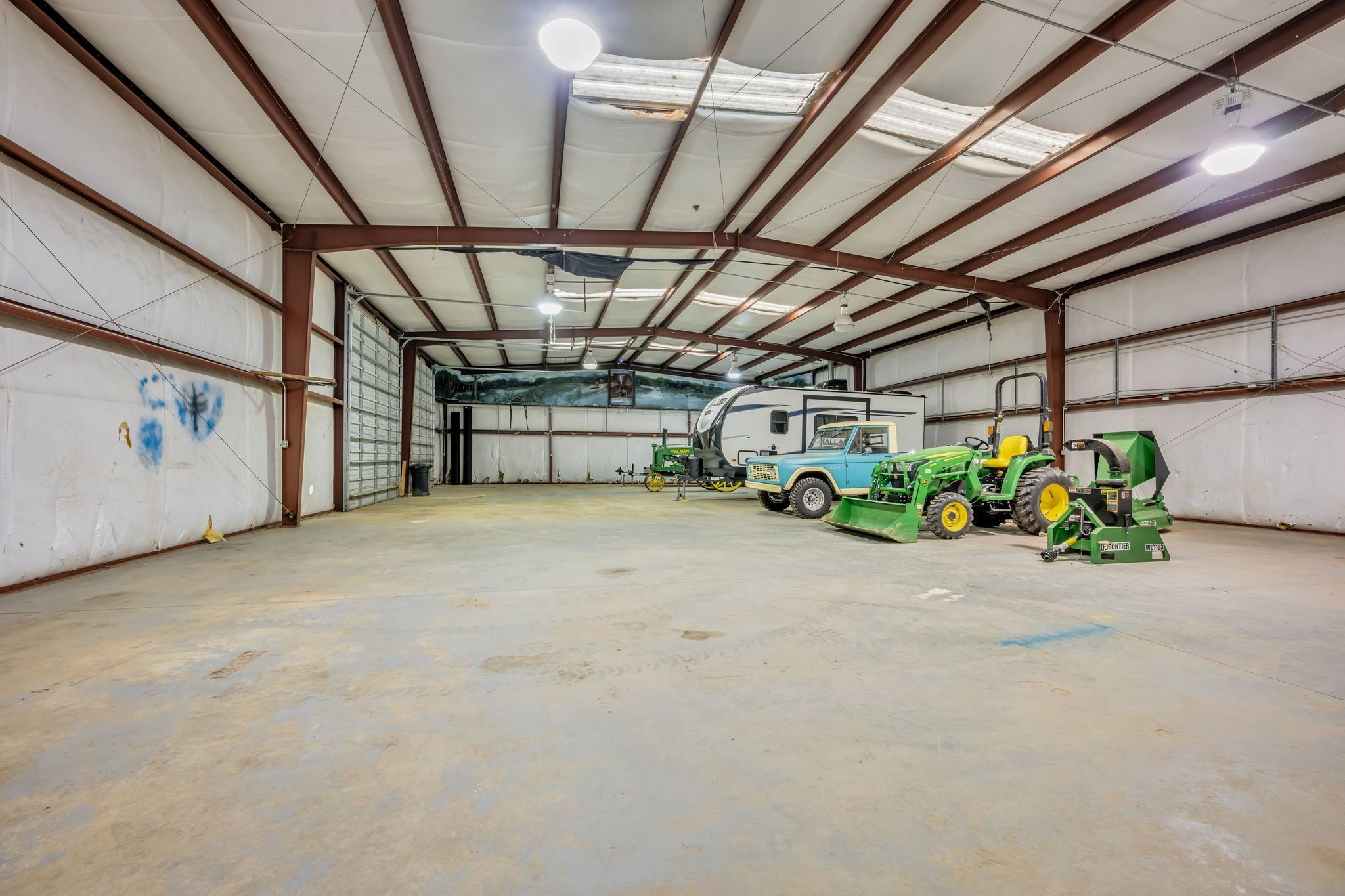 2340 Ridge Road Mc Ewen TN 37101