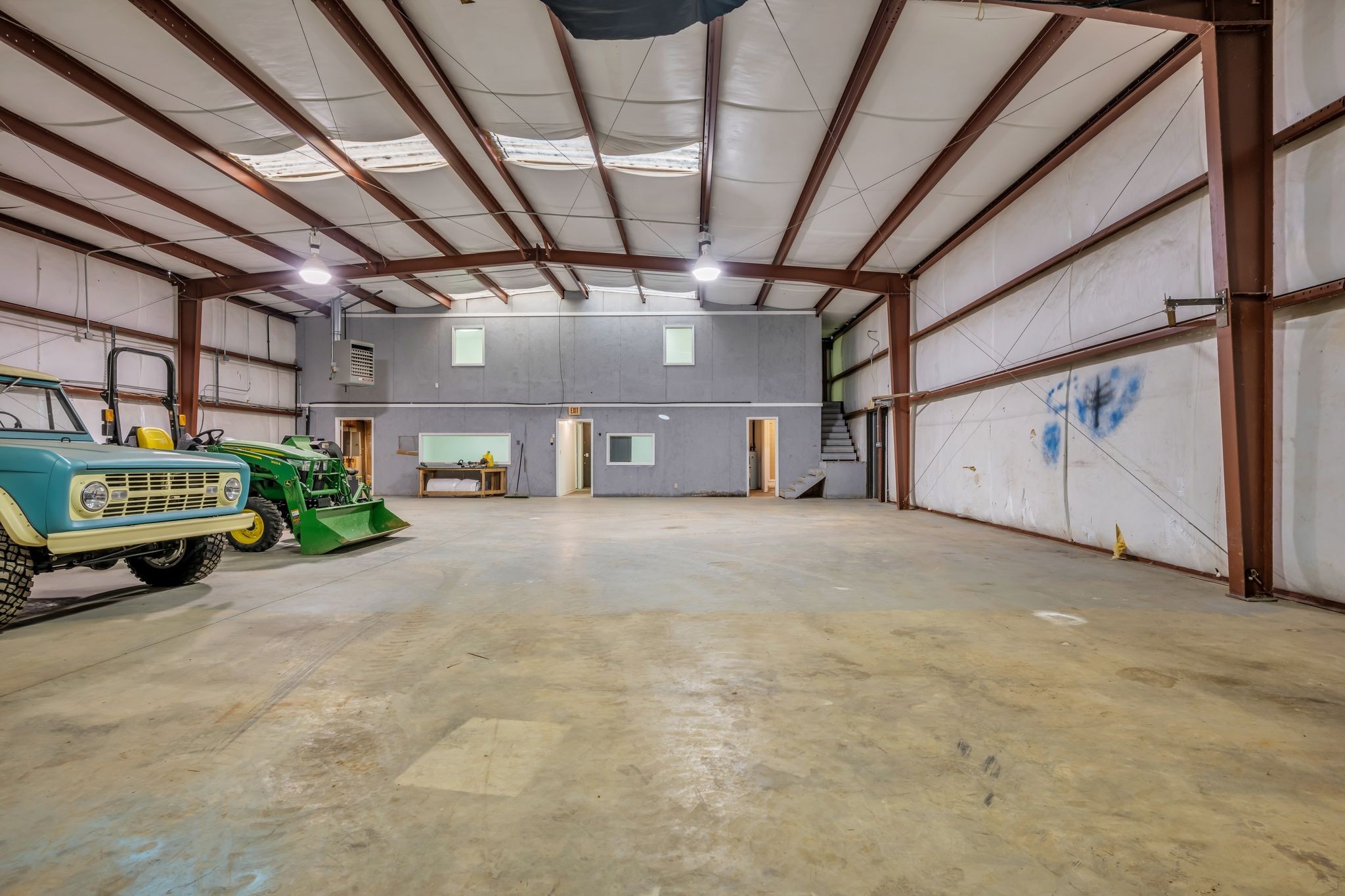 2340 Ridge Road Mc Ewen TN 37101