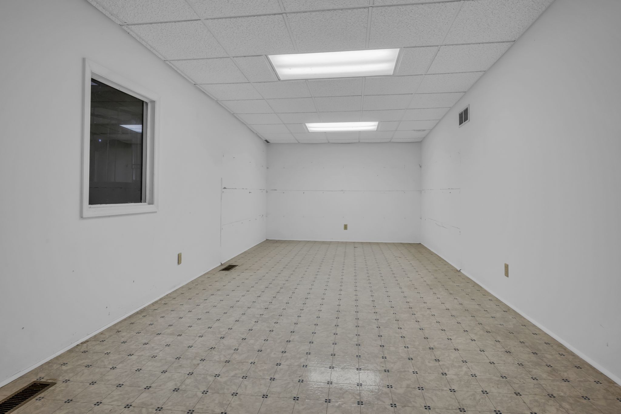 2340 Ridge Road Mc Ewen TN 37101